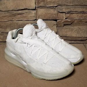 Lebron 17 Low Camouflage Men's 8.5 Basketball Shoe
